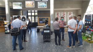 Plateforme robot en réalité virtuelle (RV) avec Shine Research et le poste opérateur en RV avec ErgoBriante